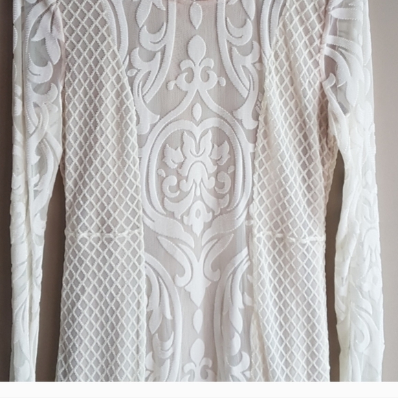 BCBG Ivory Velvet Burnout Dress Size M - Picture 3 of 7